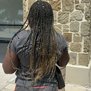Traditional Sew In by The Jhé Effect in Garland, Texas
