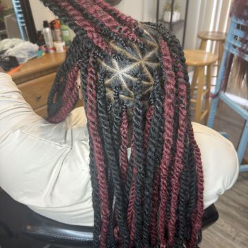 Knotless Braids by Peculiar African braids in Arlington, Texas