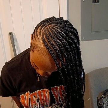 Done Vivsway — sew-in stylist in Clarksville, Tennessee