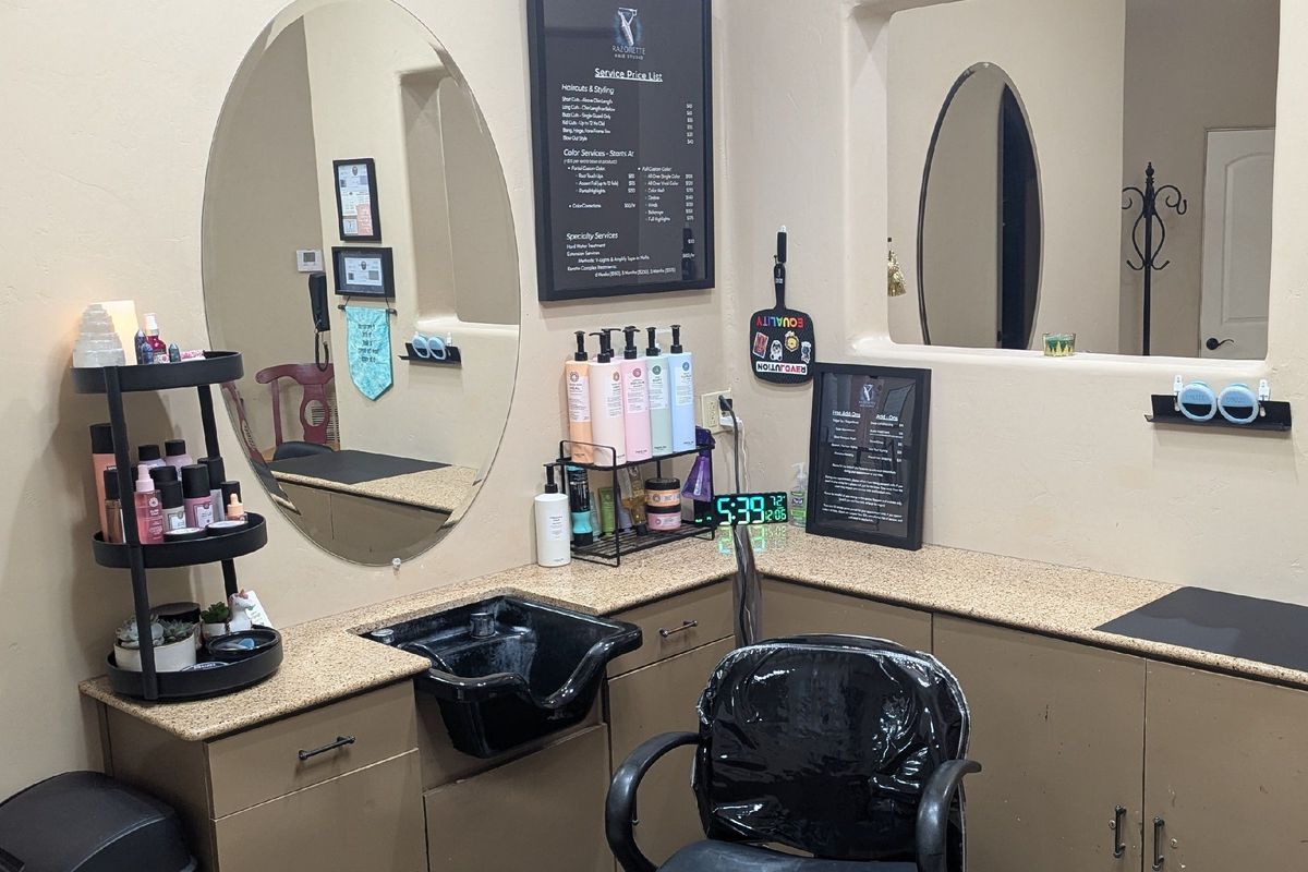 Razorette Hair Studio — sew-in stylist in Salinas, California