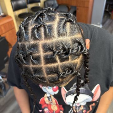 Aoua's Braids Salon — sew-in stylist in Jersey City, New Jersey
