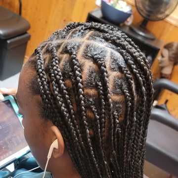 Hair Extensions Sew In by GLAM_STUDIO Spatrendz in Duncanville, Texas