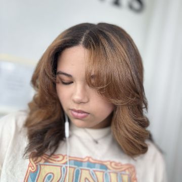 Quick Weave by JEWEL & GENTS Hair Studio in The Woodlands, Texas