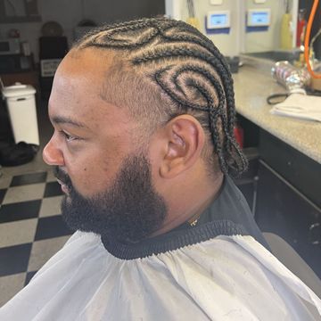 Suede Razor — sew-in stylist in Pasadena, Texas