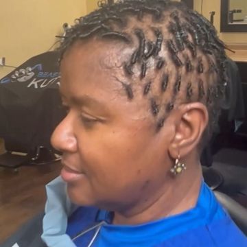 Barber and salon services by Suede Razor in Pasadena, Texas
