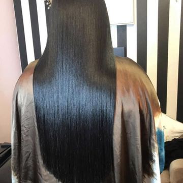 DeAndra'Nicole Hair Studio — sew-in stylist in San Diego, California