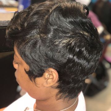 Classic sew in with leave out by Glamorous Stylz in Louisville, Kentucky