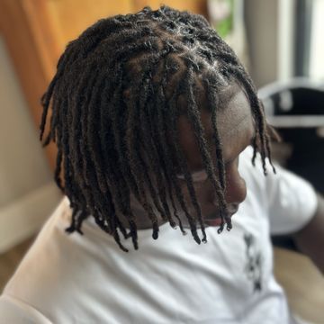 Partial weave install by ASCENSION STYLES LLC in Nashville, Tennessee