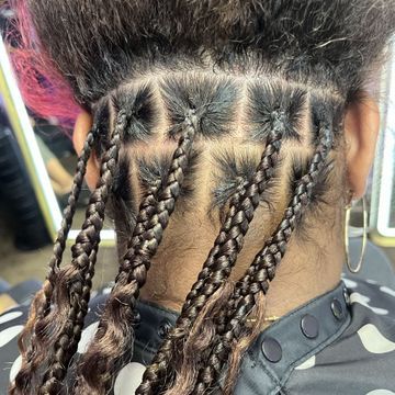 Sew in weave by Mukuwa African Hair Braiding in San Diego, California