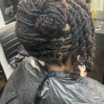 Sew-ins with minor leave out by Hair Genesis llc in San Antonio, Texas