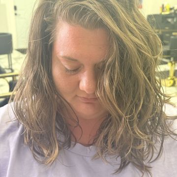 weave by Curls and Style by 2wanna in Jacksonville, Florida