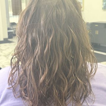 weave by Curls and Style by 2wanna in Jacksonville, Florida