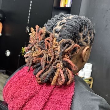 Frontal Quick Weave by ReekXStyles in Charlotte, North Carolina