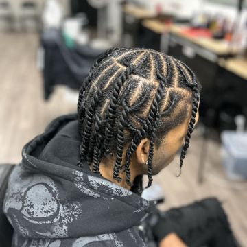 sew-in extensions by Bossee Beauty in Phoenix, Arizona