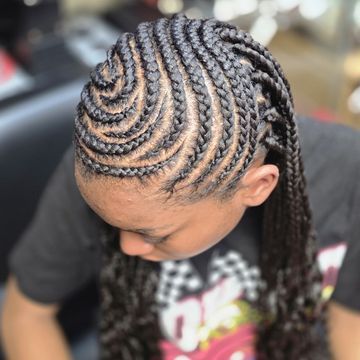 sew-ins weave by Stars Beauty Salon in Columbus, Ohio