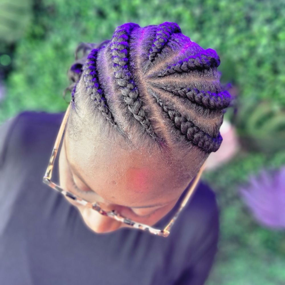 Quick Weave by The Vanity Lounge Salon in Columbus, Georgia