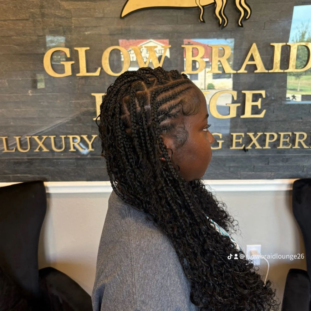 Quick Weaves by Glow Braid Lounge in Pearland, Texas