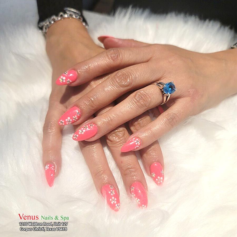 Venus Nails & Spa — sew-in stylist in Corpus Christi, Texas