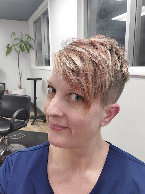 Hair Gallery 101 — sew-in stylist in Akron, Ohio