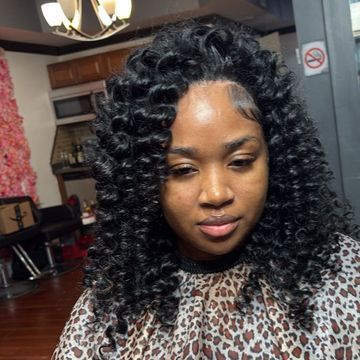 Weave by Exclusive styles in Louisville, Kentucky