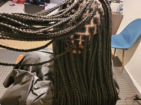 Rena Hair Braiding — sew-in stylist in Cincinnati, Ohio