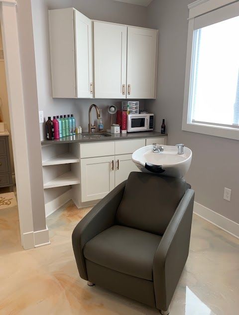 Savvy Hair and Brow Co. — sew-in stylist in Raleigh, North Carolina