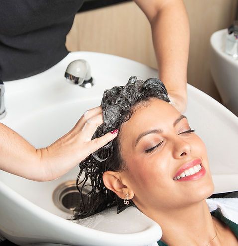 Luxe Salon Studio and Spa — sew-in stylist in Simi Valley, California