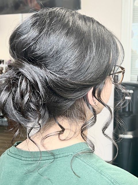 Glamour SoirÃ©e Salon — sew-in stylist in Milwaukee, Wisconsin