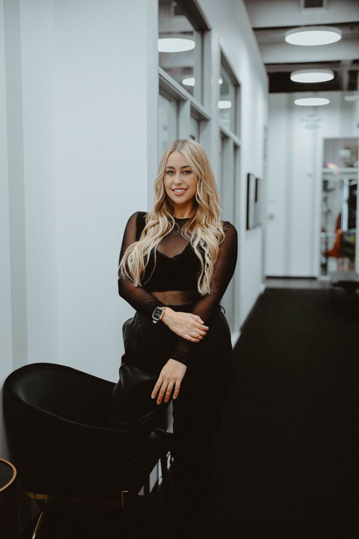 Amy (amyiverson) — sew-in stylist in Everett, Washington
